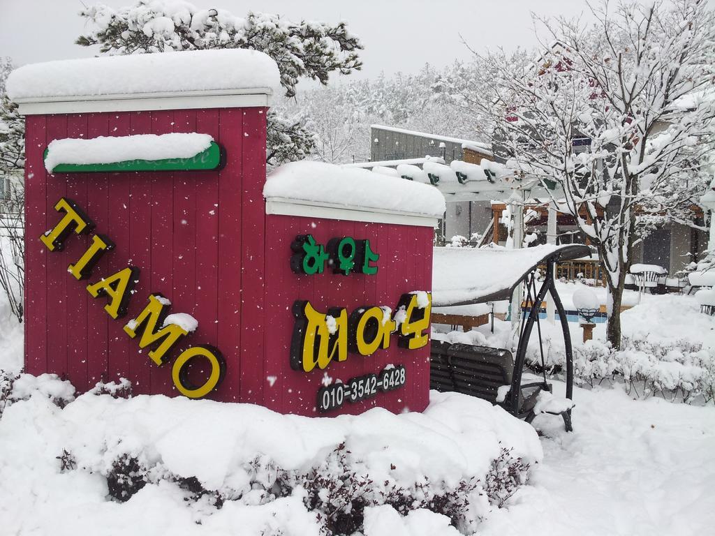 Gyeongju Tiamo Pension Exterior photo